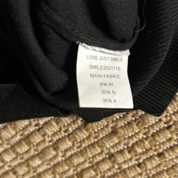 Black Contrast Collar Knit Sweater Top – Long Sleeve Preppy Style, Size M - Picture 6 of 6
